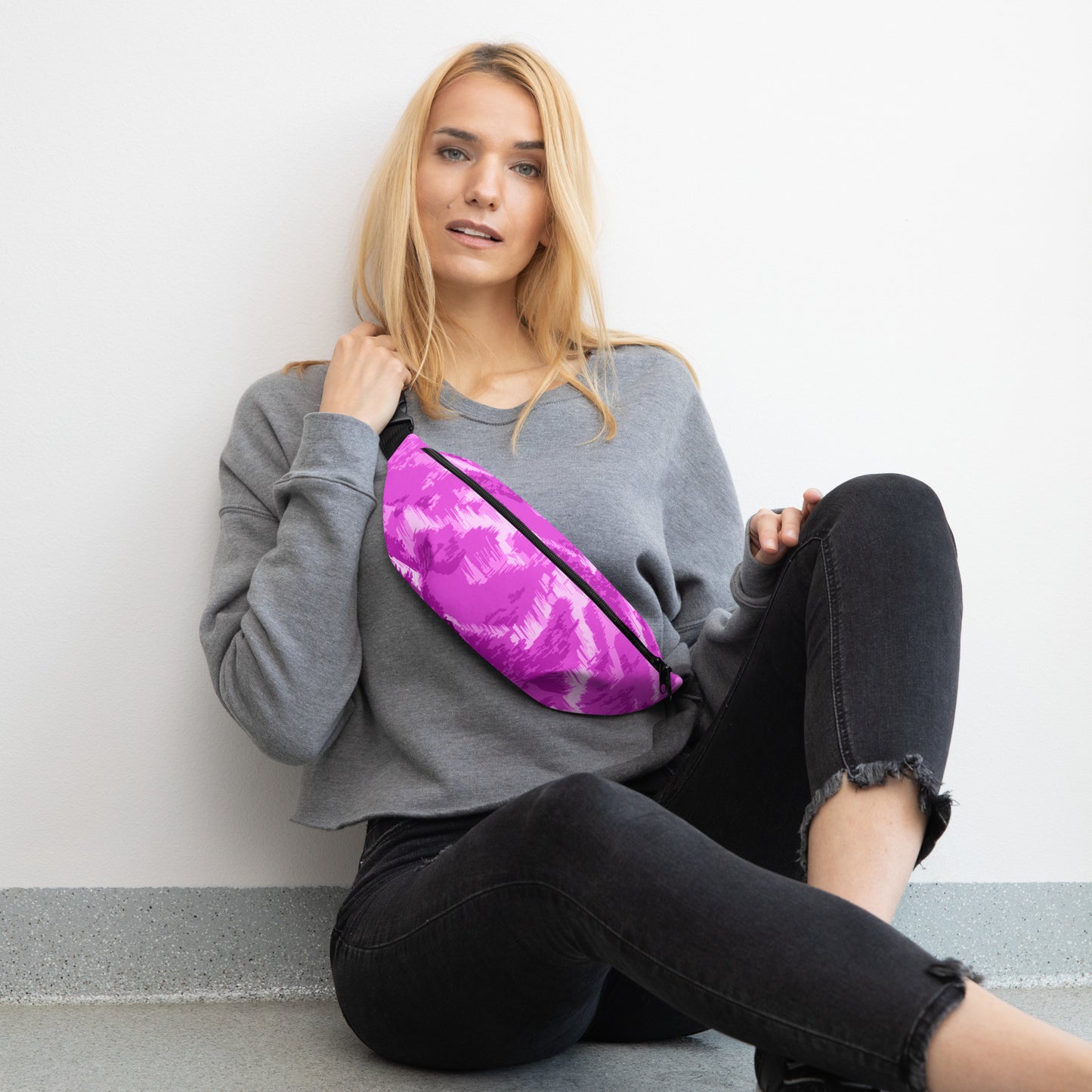 CS0028 - 05003 - Ski Slopes Print Fanny Pack (Pink)