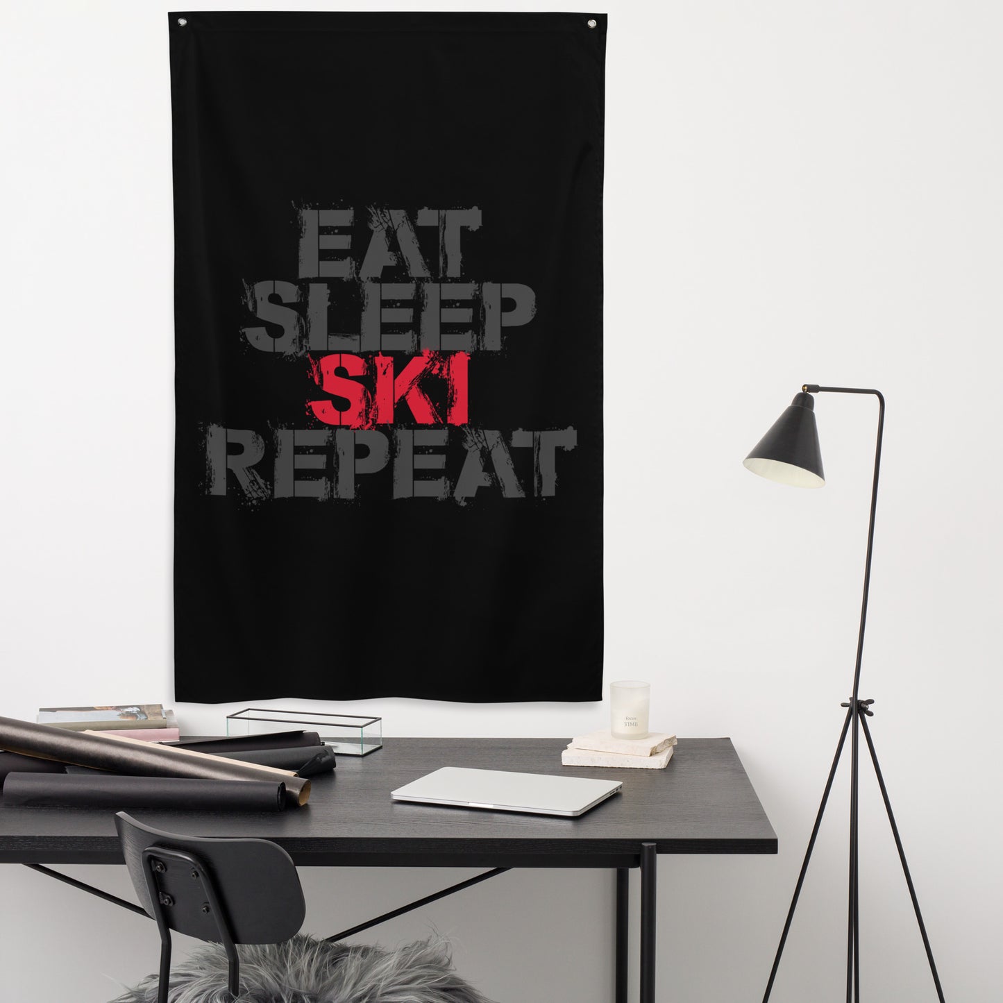 CS0048 - 06008 - Eat Sleep Ski Repeat Flag