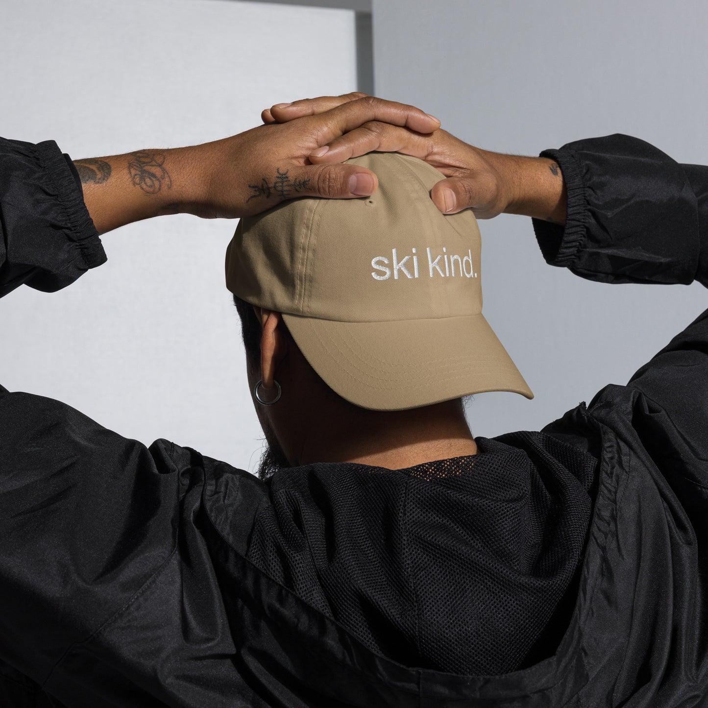 CS0017 - 04002 - ski kind Dad Hat