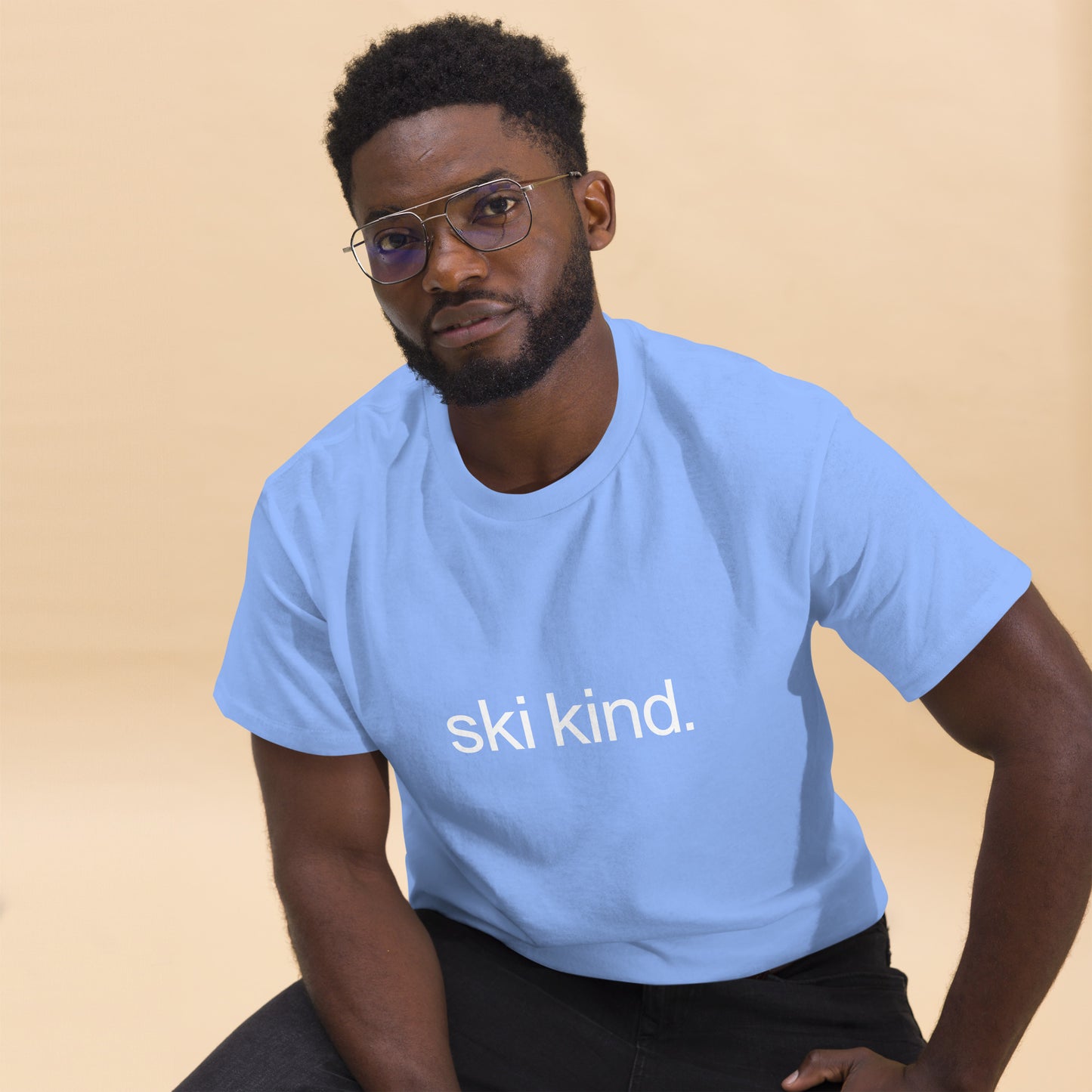 CS0017 - 01001 - ski kind Men's Classic Tee