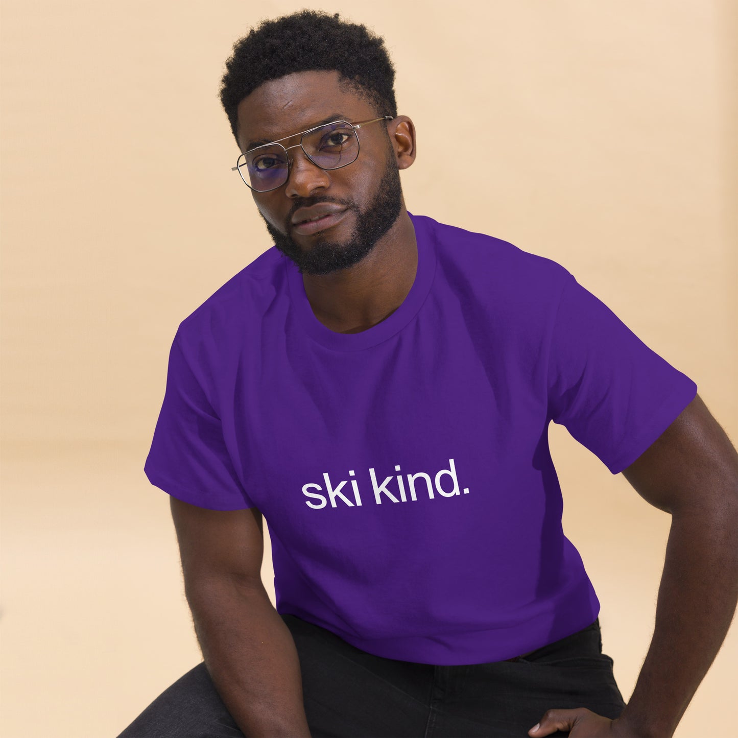 CS0017 - 01001 - ski kind Men's Classic Tee