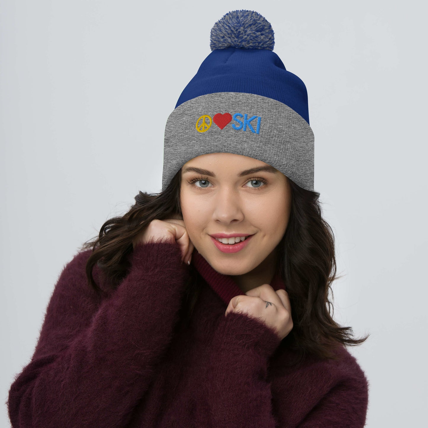 CS0026 - 04001 - Peace | Love | SKI Pom-Pom Beanie