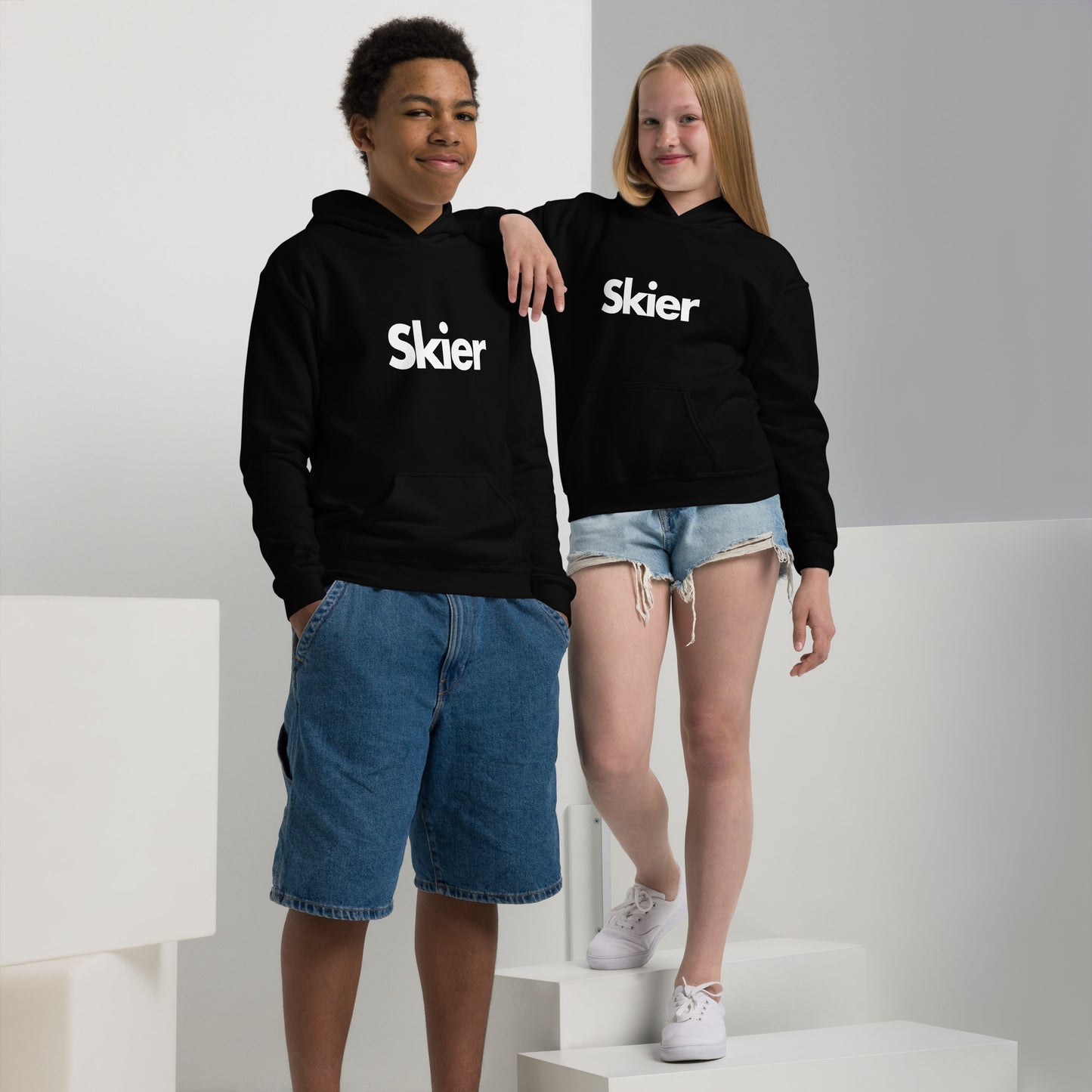 CS0020 - 03004 - Skier Youth heavy blend hoodie